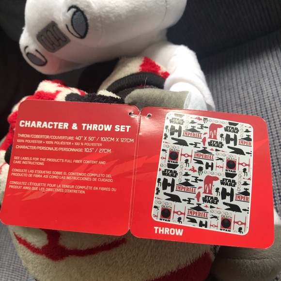 Disney Stars Wars Imperial Trooper & Throw Set NWT - Picture 6 of 8